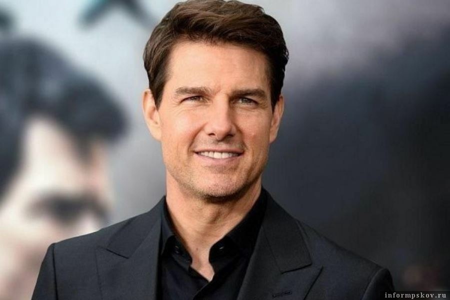 logo Tom Cruise
